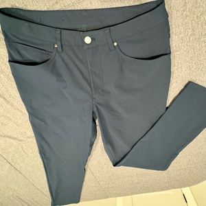 Lululemon ABC Active Stretch 5 Pocket Pants - 30 waist - Navy